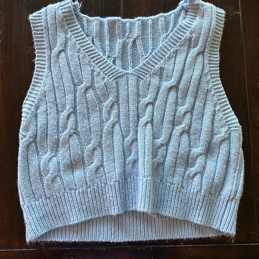 Blue SHEIN Cable Knit Cropped Sweater Vest